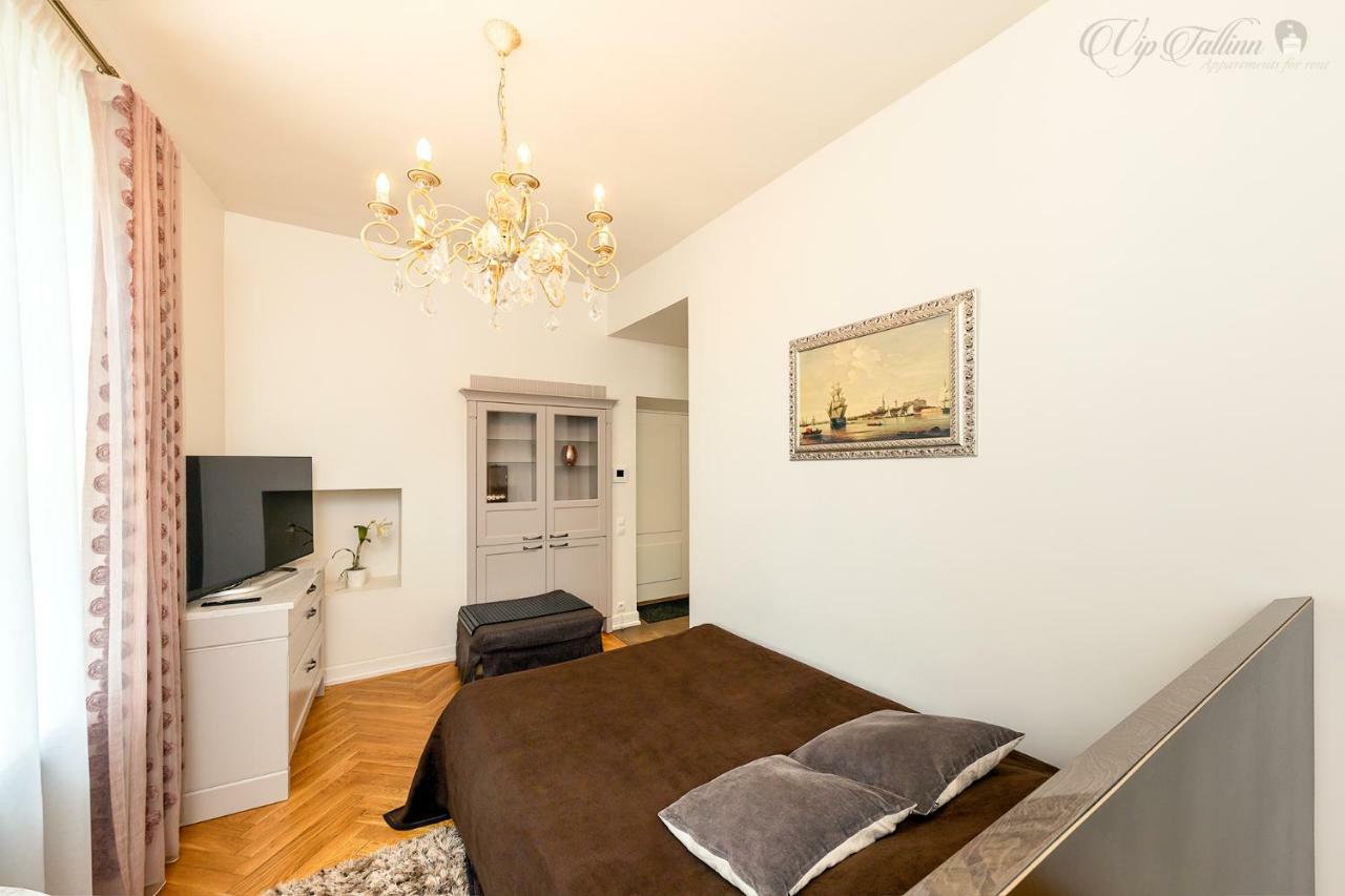 Apartment Vip Old Town